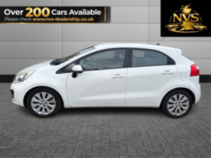 2012 Kia Rio 1.4 Crdi Ecodynamics 2 in White — image 4