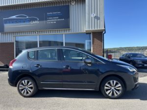 2015 Peugeot 3008 1.6 Bluehdi Active in Blue — image 2