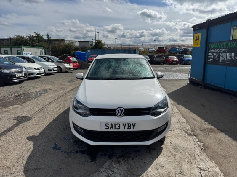 2013 Volkswagen Polo 1.2 Match Euro 5 5dr in White — image 1