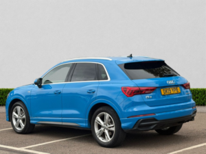 2019 Audi Q3 1.5 Tfsi Cod 35 S Line SUV 5dr Petrol Manual Euro 6 (s/s) (150 Ps) in Blue — image 5