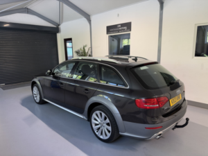 2013 Audi A4 Allroad 3.0 Tdi V6 in Grey — image 3