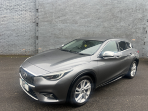 2017 Infiniti Q30 1.5 D Business Executive in Grey — image 6