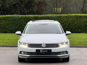 2018 Volkswagen Passat 1.6 Tdi Gt DSG Euro 6 (s/s) 5dr in White — image 6