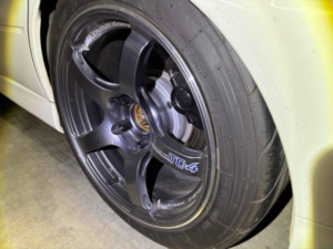 2005 Mitsubishi Lancer 2.0 Evo Ix Mr Fq-300 4dr in White — image 4