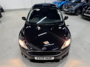 2015 Ford Focus 1.5t Ecoboost Zetec S Euro 6 (s/s) 5dr in Black — image 4