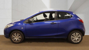 2009 Mazda Mazda2 1.3 Ts Euro 4 3dr in Blue — image 6
