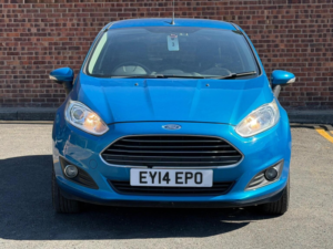 2014 Ford Fiesta 1.25 Zetec Euro 5 5dr in Blue — image 4