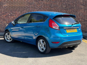 2014 Ford Fiesta 1.25 Zetec Euro 5 5dr in Blue — image 6
