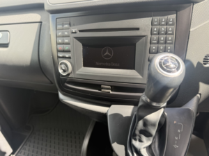 2014 Mercedes-Benz Vito 2.1 116 Cdi Dualiner Sport 5 Seater Auto in Black — image 5