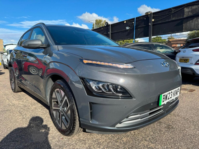 2023 Hyundai Kona 64kwh Premium Auto 5dr (10.5kw Charger) in Grey — image 1