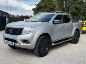 2016 Nissan Navara 2.3 Dci Tekna Auto 4WD Euro 6 4dr in Silver — image 4