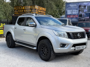 2016 Nissan Navara 2.3 Dci Tekna Auto 4WD Euro 6 4dr in Silver — image 6