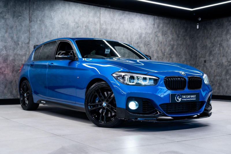 2019 BMW 1 Series 1.5 118i Gpf M Sport Shadow Edition Auto Euro 6 (s/s) 5dr in Blue — image 1