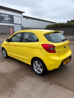 2018 Ford Ka+ 1.2 Ti-Vct Zetec Hatchback 5dr Petrol Manual Euro 6 (s/s) (70 Ps) in Yellow — image 3