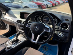 2014 Mercedes-Benz C Class 2.1 C220 Cdi Amg Sport Edition G-Tronic+ Euro 5 (s/s) 4dr in White — image 3