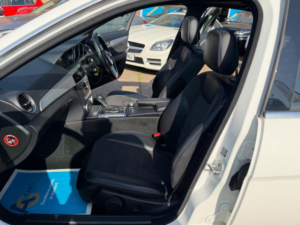 2014 Mercedes-Benz C Class 2.1 C220 Cdi Amg Sport Edition G-Tronic+ Euro 5 (s/s) 4dr in White — image 4