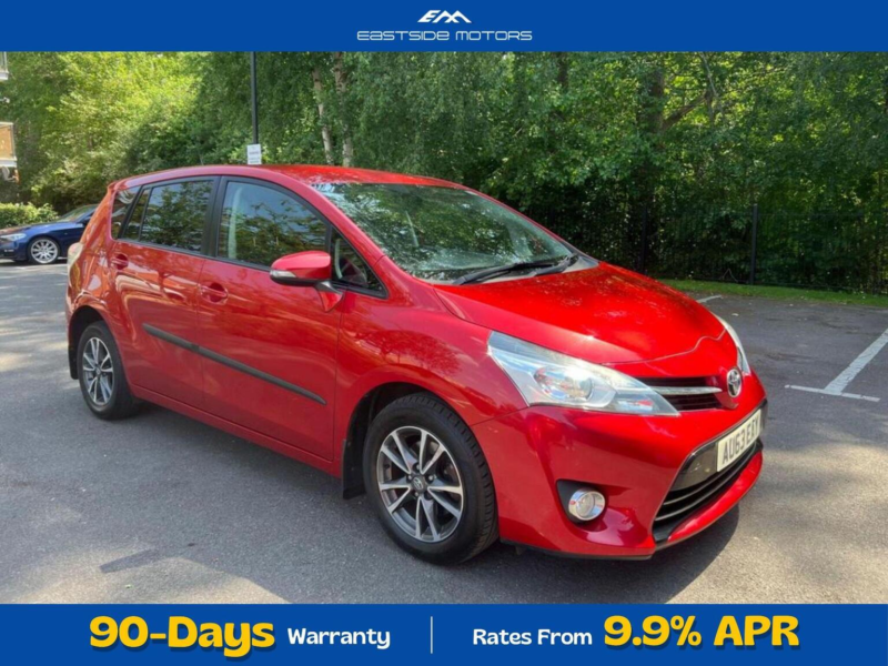 2013 Toyota Verso 1.8 V-Matic Icon Multidrive S Euro 5 5dr Euro 5 in Red — image 1