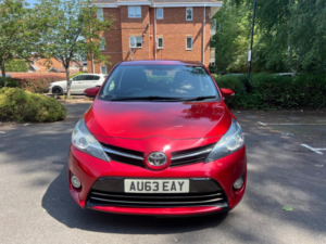 2013 Toyota Verso 1.8 V-Matic Icon Multidrive S Euro 5 5dr Euro 5 in Red — image 2