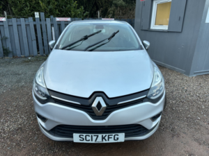 2017 Renault Clio 0.9 Dynamique S Nav Tce 90 in Silver — image 3