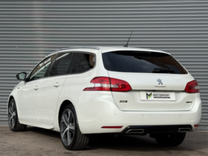 2015 Peugeot 308 Sw 1.2 Puretech Gt Line in White — image 4