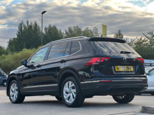 2022 Volkswagen Tiguan Allspace 1.5 Tsi Life DSG Euro 6 (s/s) 5dr in Black — image 5