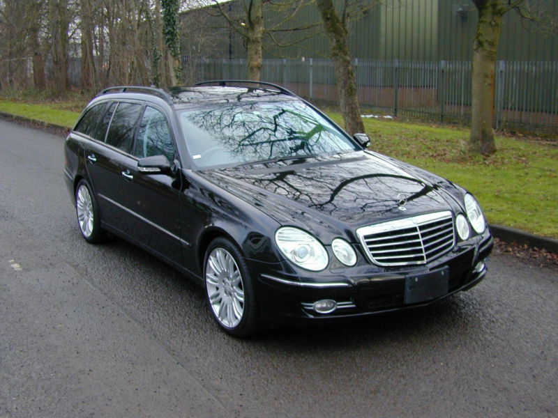 2009 Mercedes-Benz E Class 8503 - Sale Agreed Awaiting Uk Registration - Mercedes Benz W211 E Class E300 Estate Ex Japan in Black — image 1
