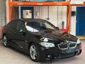 2015 BMW 5 Series 2.0 525d M Sport Auto Euro 6 (s/s) 4dr in Black — image 6