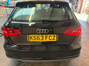 2014 Audi A3 1.6 Tdi S Line Sportback S Tronic Euro 5 (s/s) 5dr in Black — image 4