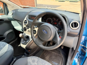 2011 Ford Ka 1.2 Edge Euro 5 (s/s) 3dr in Blue — image 4
