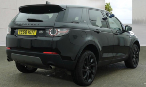 2018 Land Rover Discovery Sport 2.0 Td4 Hse Auto 4WD Euro 6 (s/s) 5dr in Black — image 4