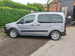 2017 Peugeot Partner Tepee 1.6 Bluehdi Outdoor Euro 6 (s/s) 5dr in Grey — image 6
