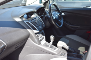2012 Ford Focus 1.0 T Ecoboost Zetec in Red — image 3