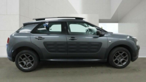2017 Citroen C4 Cactus 1.2 Puretech Feel Euro 6 5dr (euro 6) in Grey — image 3