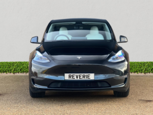 2022 Tesla Model Y (dual Motor) Long Range SUV 5dr Electric Auto 4wde (384 Bhp) in Black — image 2