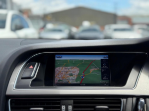 2013 Audi A4 1.8 Tfsi Se Technik Euro 5 (s/s) 4dr in Grey — image 4