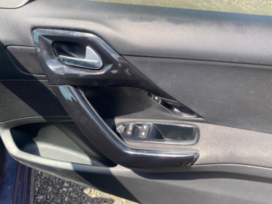 2016 Peugeot 208 1.0 Puretech Active Euro 6 3dr in Blue — image 6