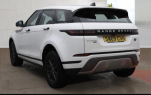 2019 Land Rover Range Rover Evoque 2.0 D150 Fwd Euro 6 (s/s) 5dr in White — image 3