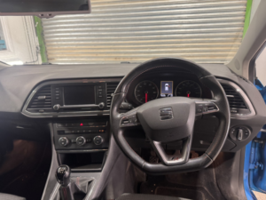 2014 SEAT Leon 1.4 Tsi Fr in Blue — image 2