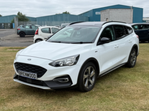 2019 Ford Focus 1.0t Ecoboost Active Estate 5dr Petrol Manual Euro 6 (s/s) (125 Ps) in White — image 2