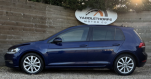 2019 Volkswagen Golf 2.0 Tdi Gt in Blue — image 4