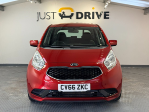 2016 Kia Venga 1.4 1 Air MPV 5dr Petrol Manual Euro 6 (s/s) (89 Bhp) in Red — image 2