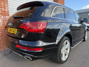2014 Audi Q7 3.0 Tdi V6 S Line Sport Edition in Black — image 4