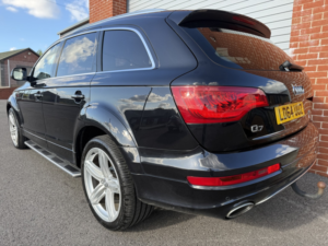 2014 Audi Q7 3.0 Tdi V6 S Line Sport Edition in Black — image 6