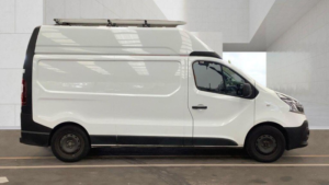 2020 Renault Trafic 2.0 Dci Energy 30 Business+ Lwb High Roof Euro 6 (s/s) 5dr in White — image 5