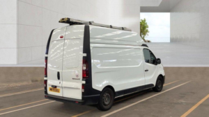 2020 Renault Trafic 2.0 Dci Energy 30 Business+ Lwb High Roof Euro 6 (s/s) 5dr in White — image 6
