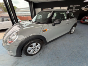 2014 MINI Hatch 1.2 One Euro 6 (s/s) 3dr in Grey — image 5