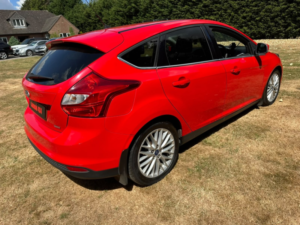 2013 Ford Focus 1.0 T Ecoboost Zetec in Red — image 6