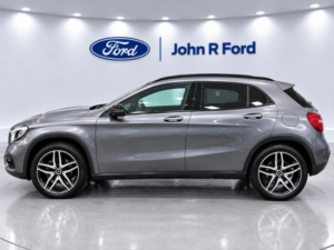 2020 Mercedes-Benz Gla 1.6 Gla 180ps Urban Edition Auto in Grey — image 3