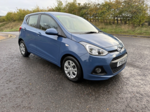 2015 Hyundai I10 Se in Blue — image 2