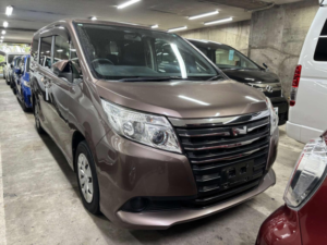 2015 Toyota Noah